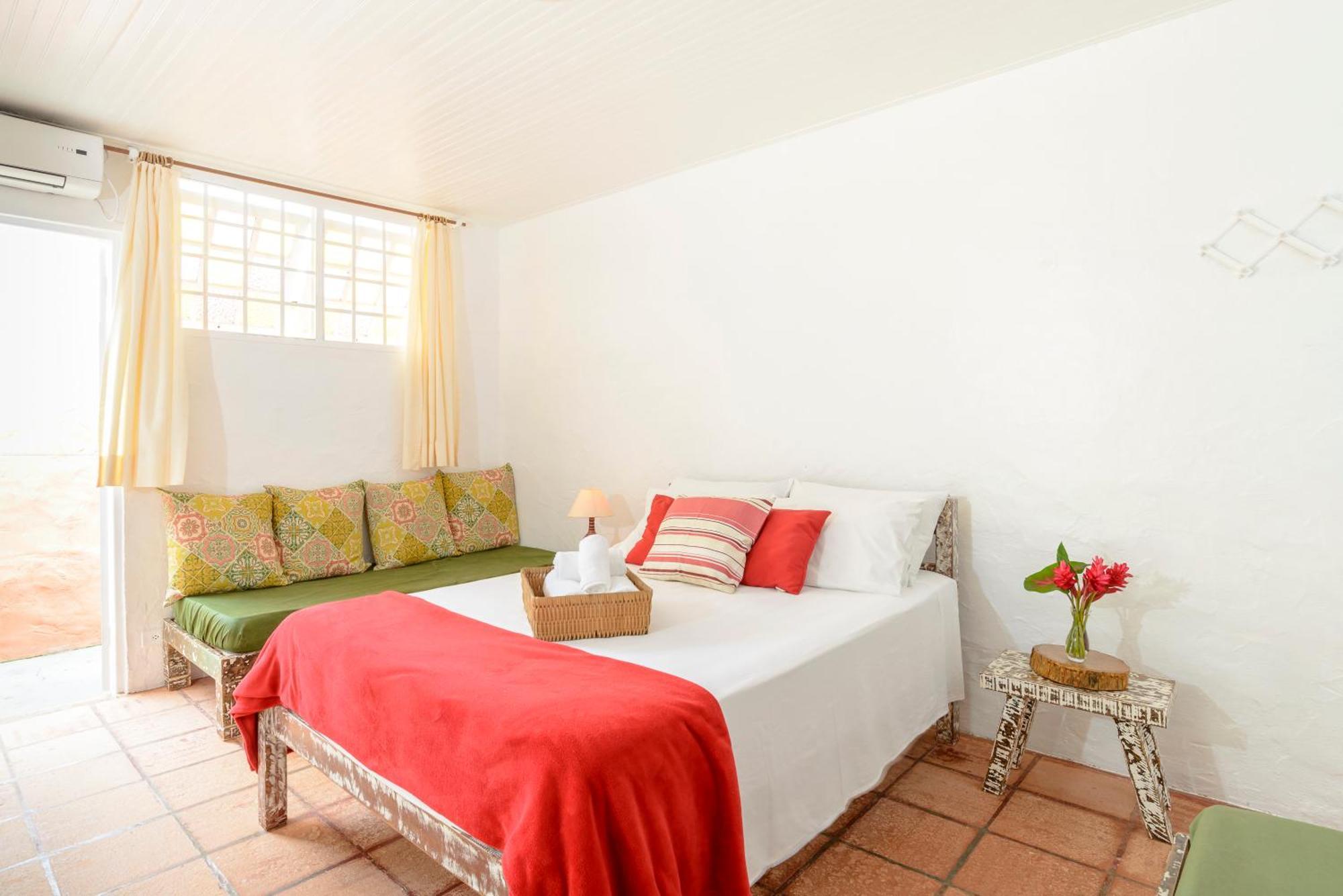 Velinn Pousada Bromelias Ilhabela Habitación foto