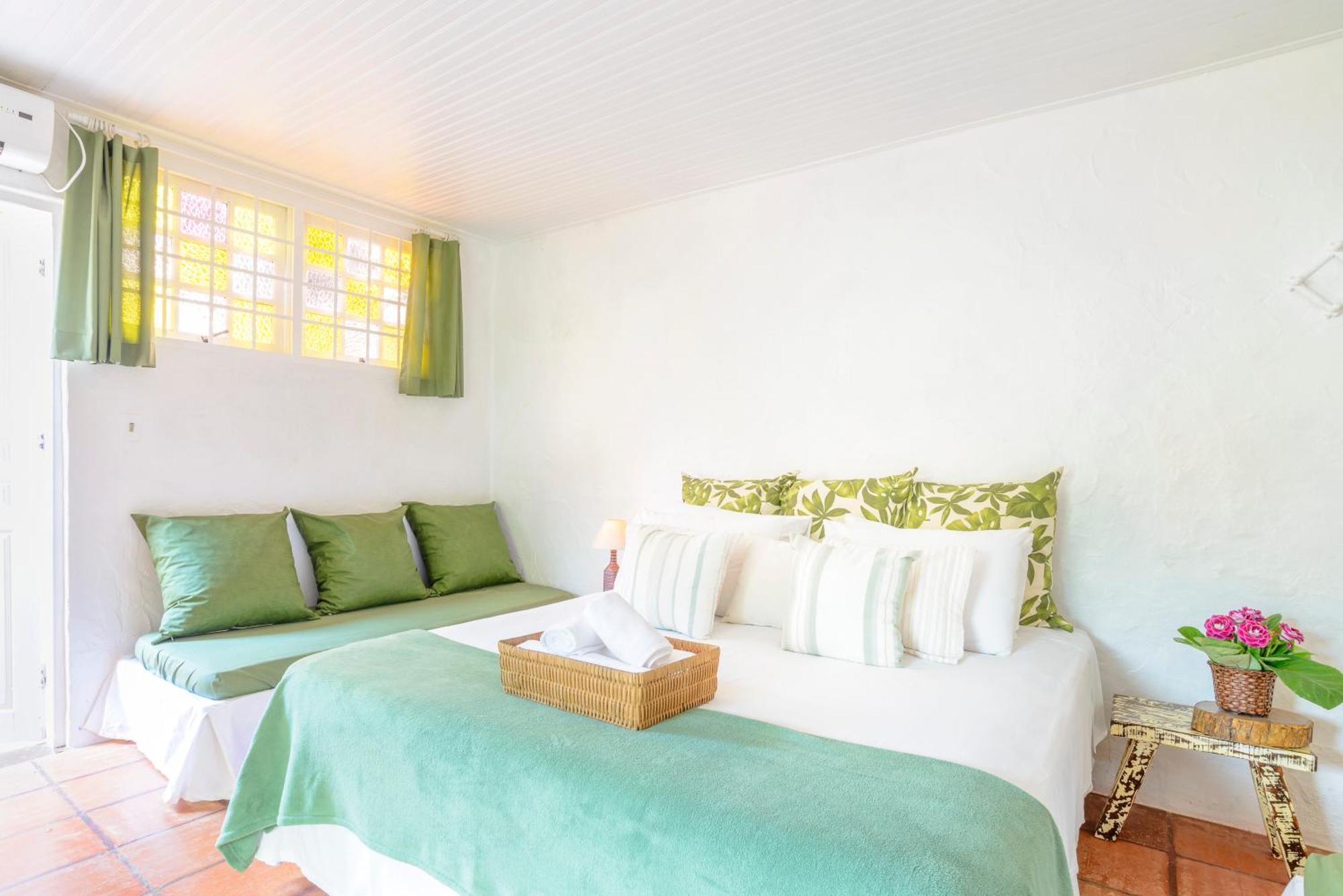 Velinn Pousada Bromelias Ilhabela Habitación foto