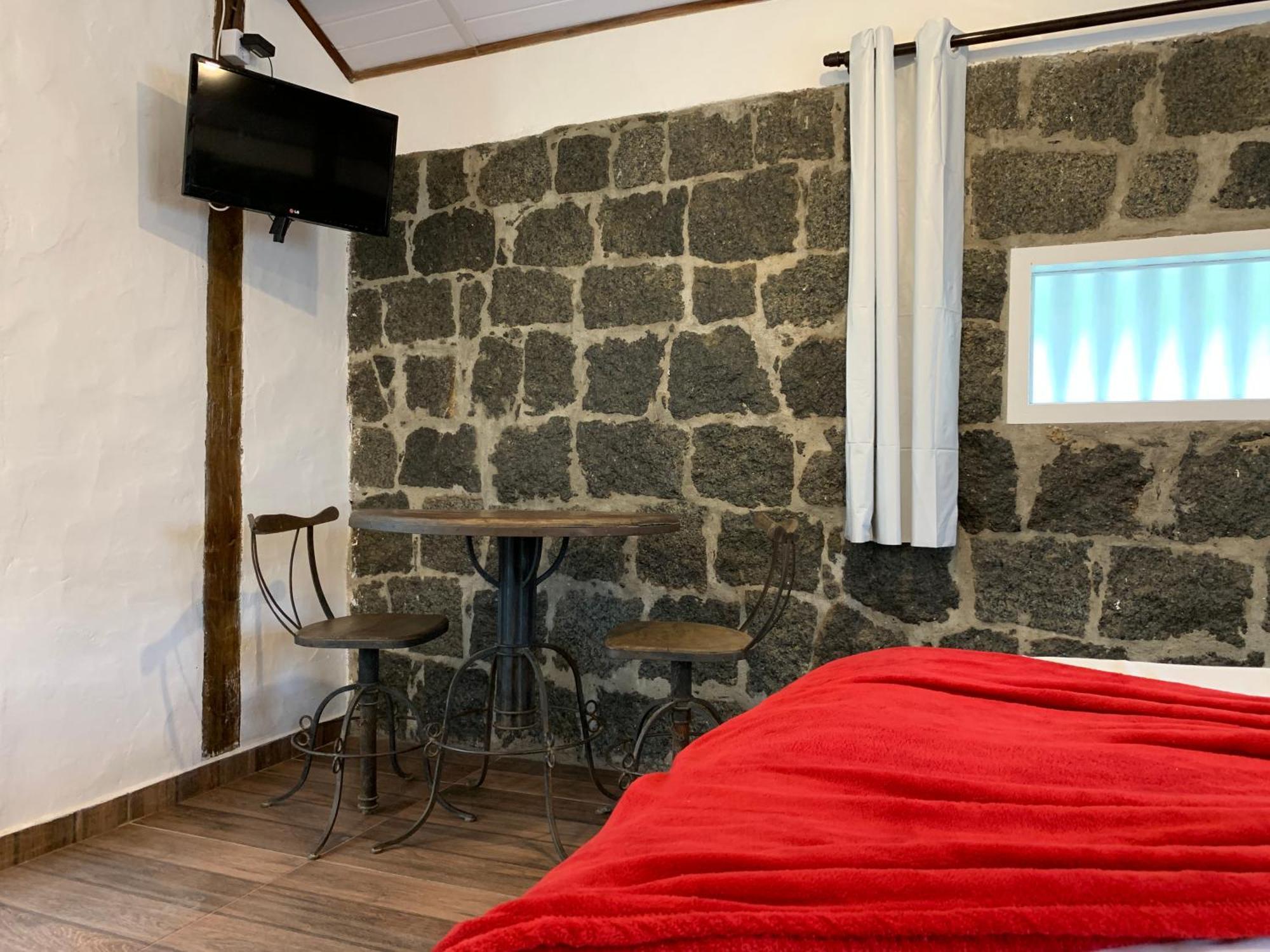 Velinn Pousada Bromelias Ilhabela Habitación foto